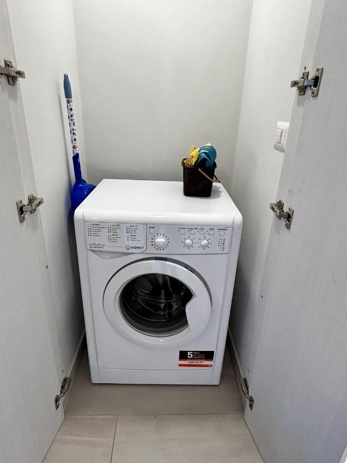 B8 Apartment 巴里 外观 照片